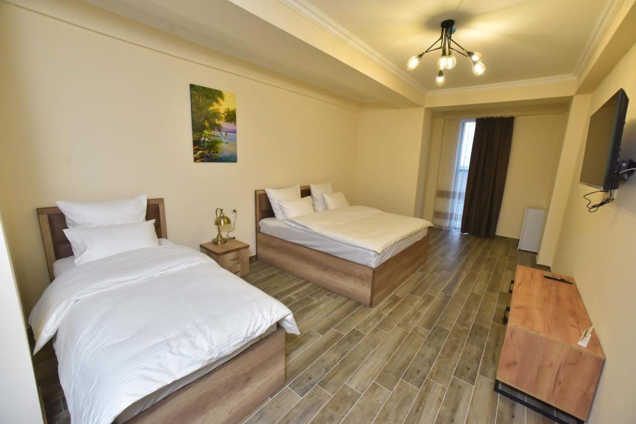 Altunyan Hotel Jerevan Eksteriør billede