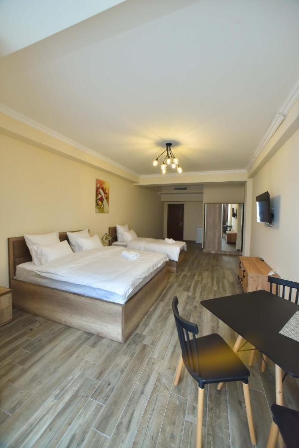 Altunyan Hotel Jerevan Eksteriør billede