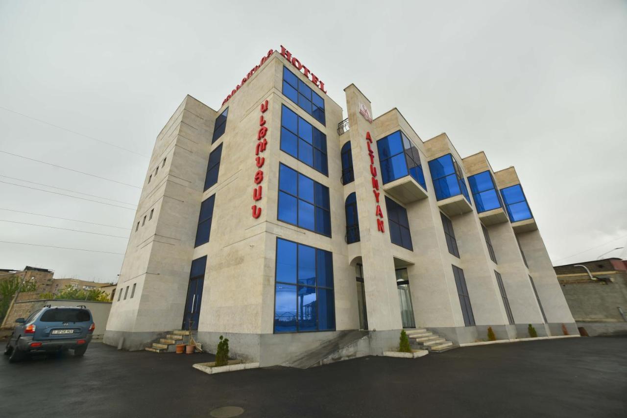 Altunyan Hotel Jerevan Eksteriør billede