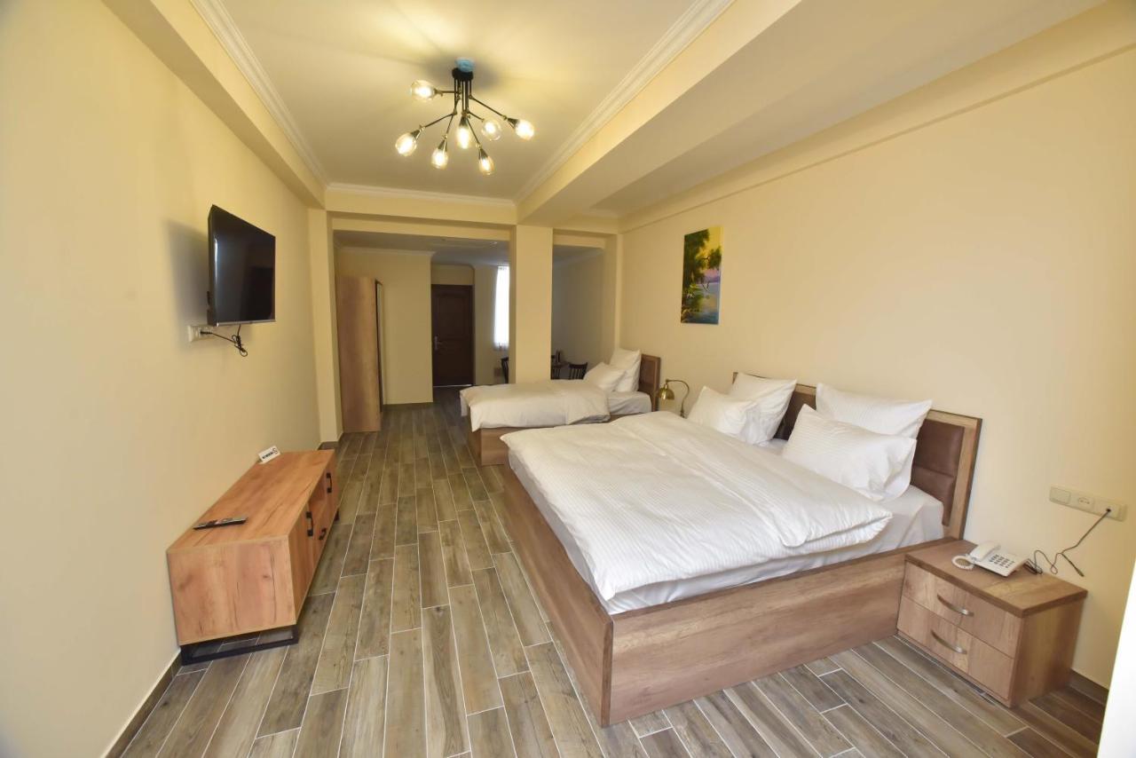 Altunyan Hotel Jerevan Eksteriør billede