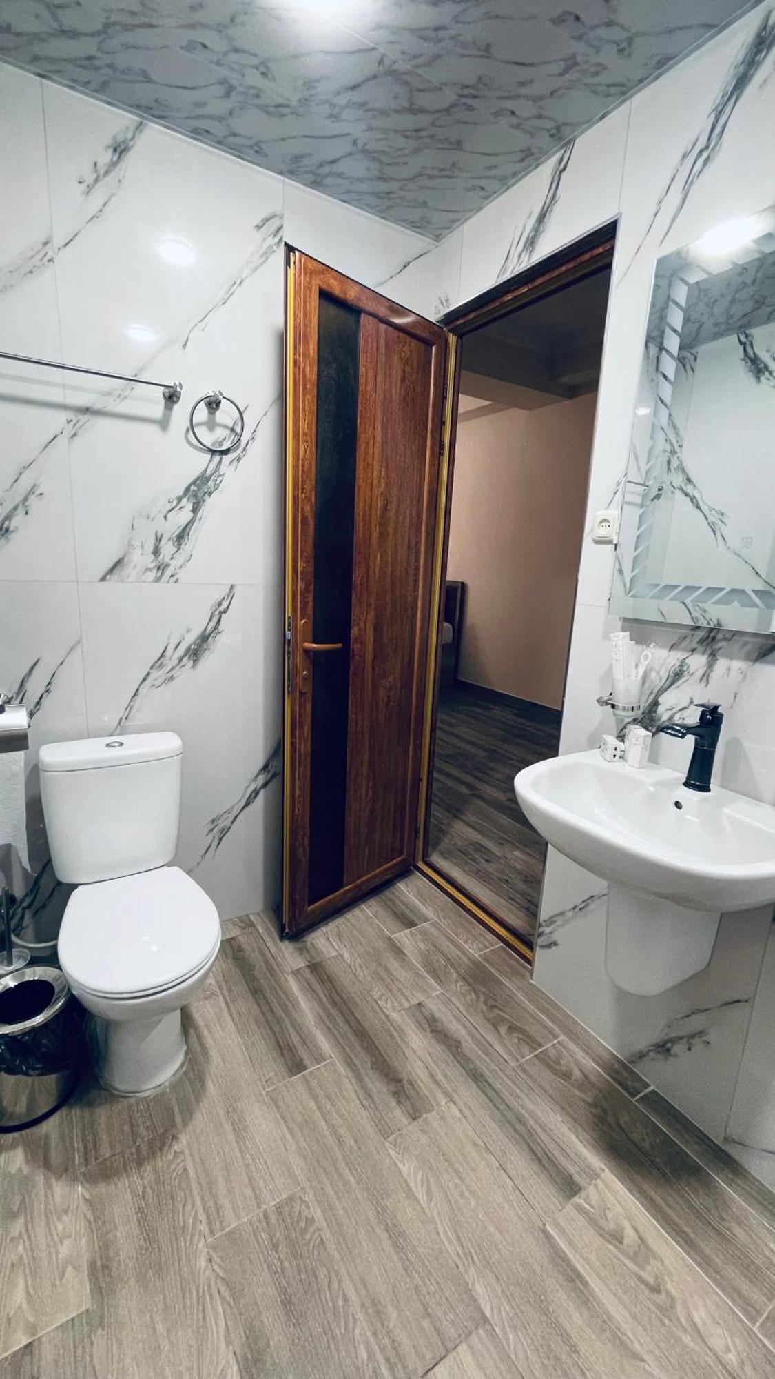 Altunyan Hotel Jerevan Eksteriør billede
